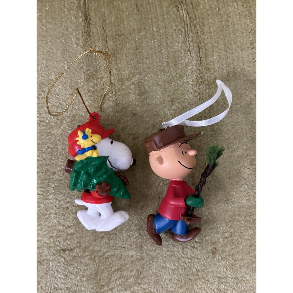 Peanuts Charlie Brown‎ And Snoopy Christmas Ornaments